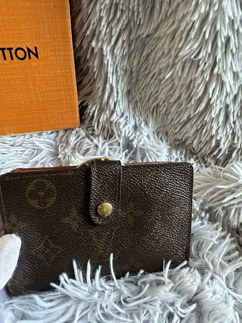 Louis Vuitton Monogram Canvas Small Snap Wallet - Brown/Gold Hardware - Picture 3 of 8